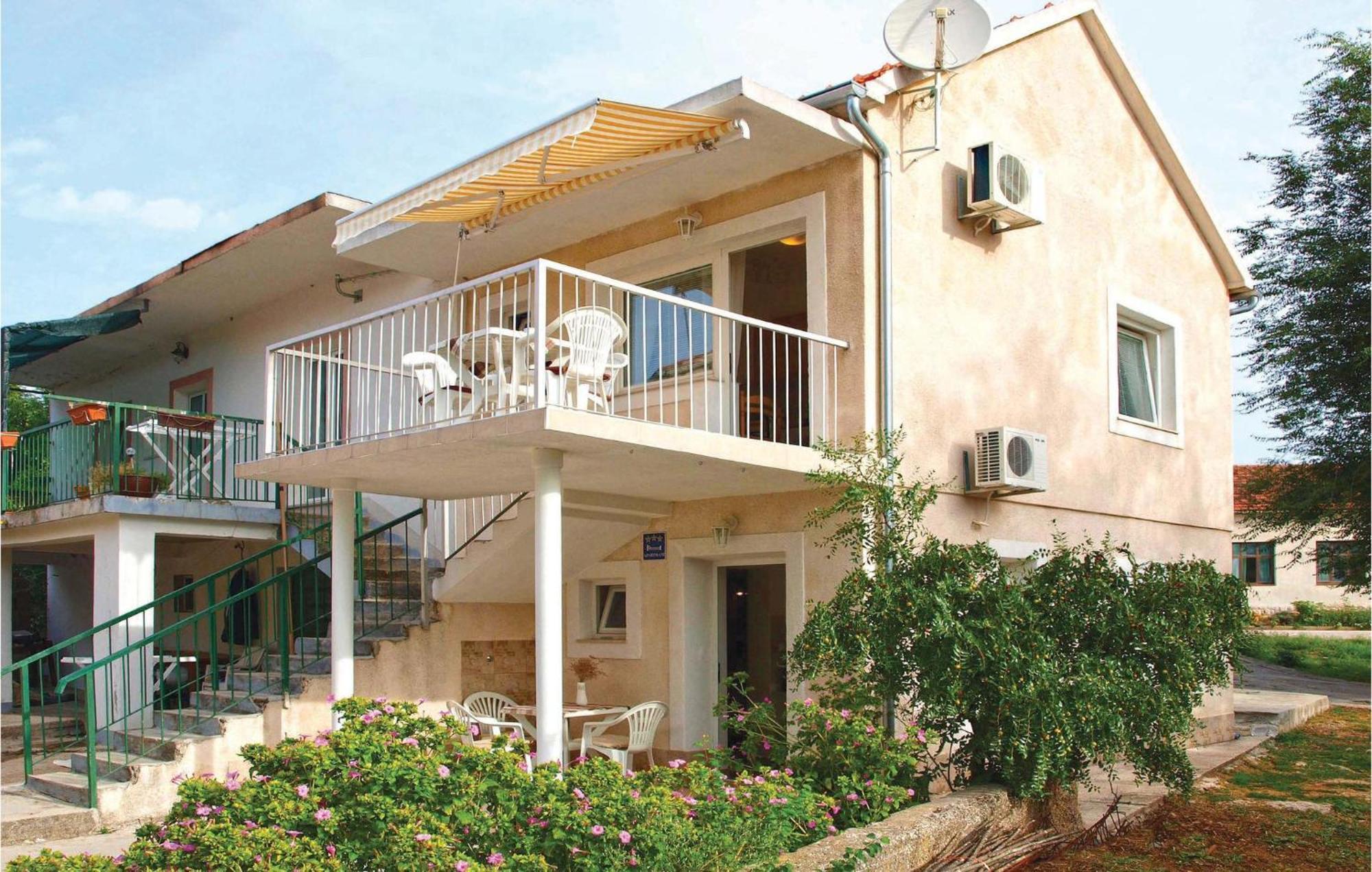 Nice Apartment In Raslina With House Sea View Luaran gambar